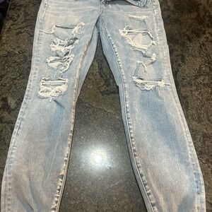 Distressed Light Blue American Eagle Jeans